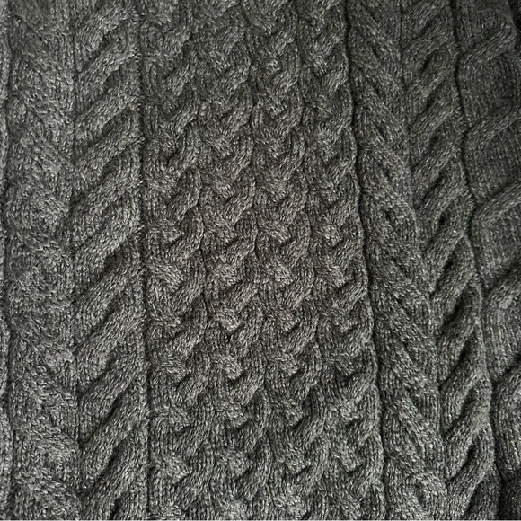 NWT Aran Sweater Market Men's Cable Knit Crew Neck Aran Wool Sweater - Picture 4 of 9